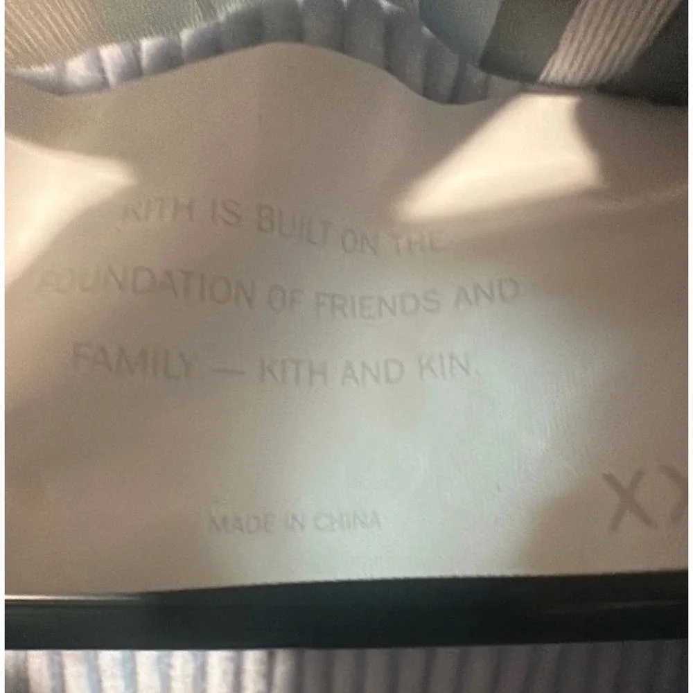 Kith Linden Retro 1/4 Zip "Melody" Spring Collection 2023 - Picture 3 of 7